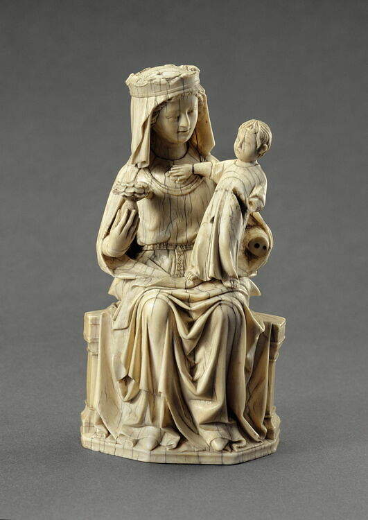 Statuette Vierge L Enfant Tr Nant Tenant Une Rose Louvre Collections