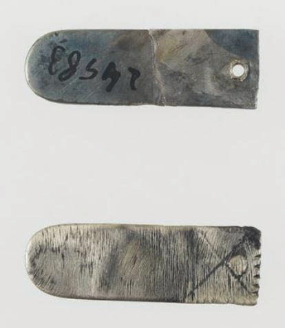 Quatre fragments de jarretière : deux ferrets et deux bouclettes, image 2/2