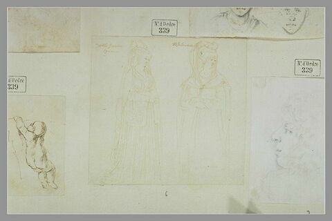Deux femmes debout, en costume oriental, regardant vers la droite