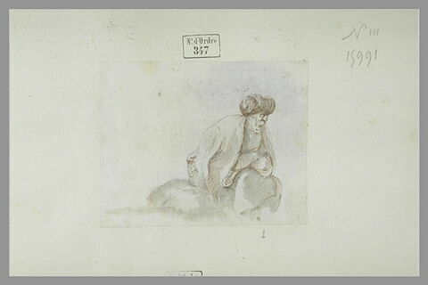 Vieillard, coiffé d'un turban, assis, tourné vers la droite
