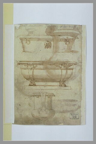 Deux baignoires et une urne, image 2/2