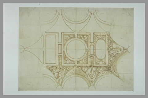 Projet de décoration d'une voûte en berceau pénétrée par des arcs latéraux, image 2/2