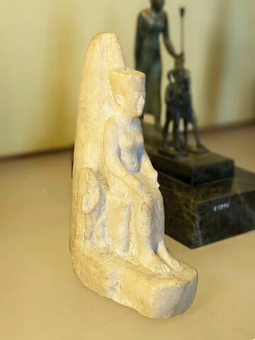figurine ; statue, image 3/3