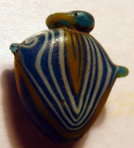 perle ; amulette, image 1/1