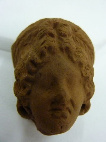 figurine de tête de femme romaine à cou fermé, image 2/2