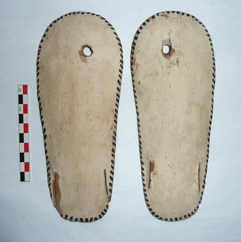 sandale funéraire  ; modèle, image 1/2