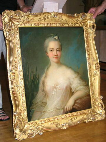 Portrait de Mme de Seyne en source