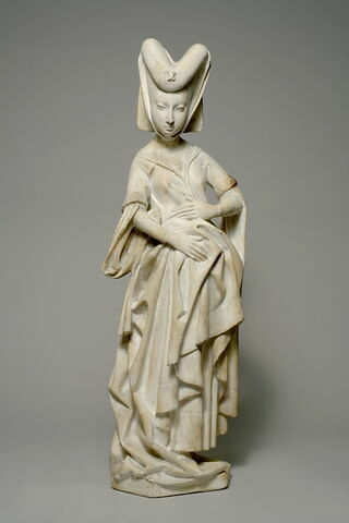 Statuette de femme "figure gothique" N°2