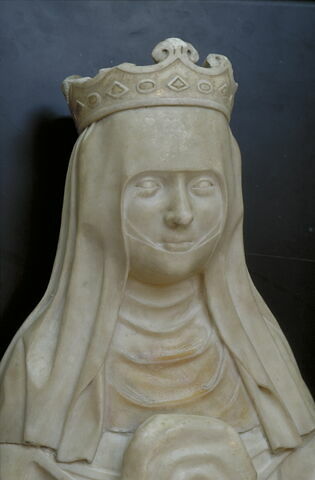 Jeanne d'Évreux, reine de France tenant un sac contenant ses entrailles (+ 1371), image 7/11