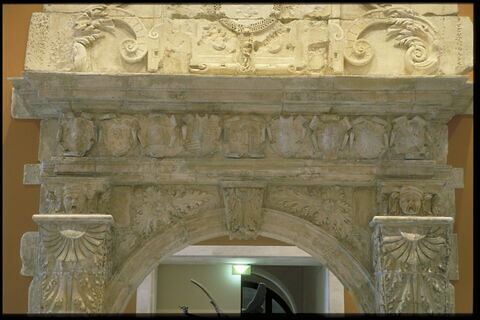Porte de la salle du Grand Consistoire au Capitole de Toulouse, image 3/3