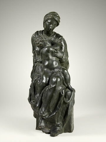 Groupe sculpté : la Vierge à l'enfant, image 5/7