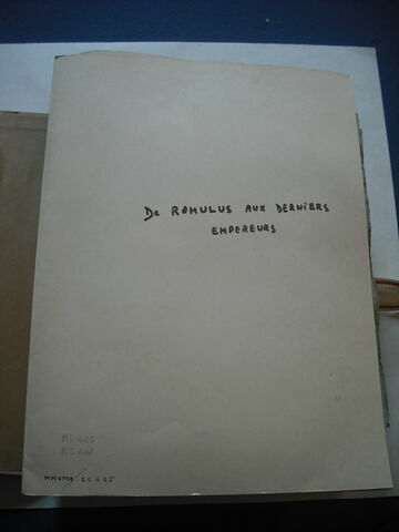 Liasse de papier, en langue allemande, formant un ensemble d'études par le duc de Reichstadt, image 1/1