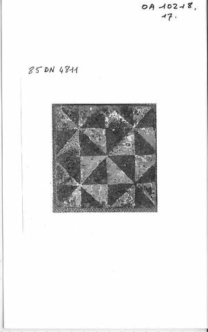 Ensemble de 33 carreaux de pavage regroupés en plusieurs ensembles et en carreaux de pavage individuels, image 3/8