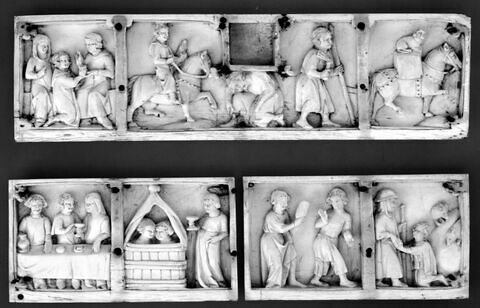 Trois panneaux d'un coffret : Histoire du fils prodigue (A, B, C) - ivoire profane