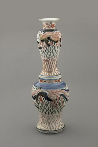 Vase, formée de deux vases superposés (d'une paire), image 2/3