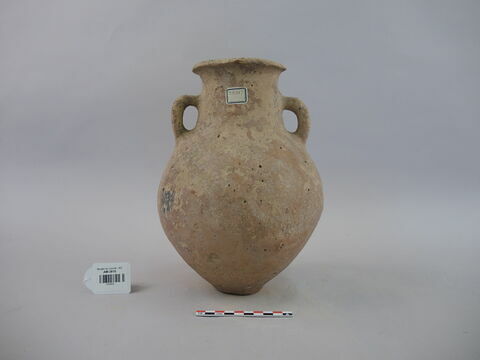 vase, image 1/2