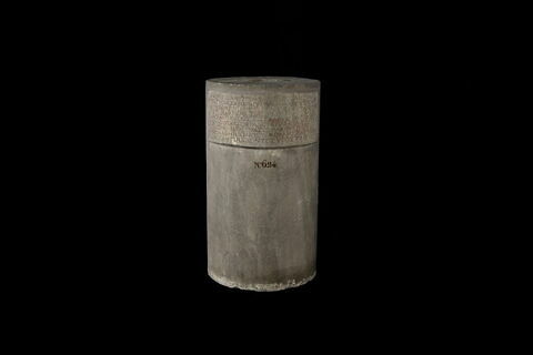 tambour de colonne ; inscription