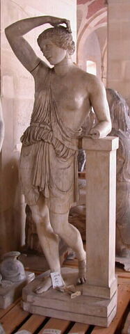 Tirage d'une statue d'amazone du type "Sciarra"