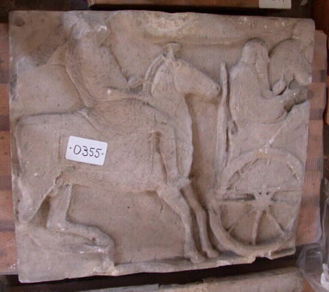 Tirage d’une plaque représentant un cavalier et un char