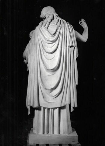 Tirage de la statue dite “Leucothée Albani” ou “Ino-Leucothée”, image 2/4