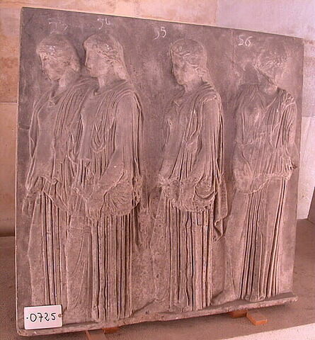 Tirage d’une plaque de la frise est du Parthénon représentant quatre ergastines