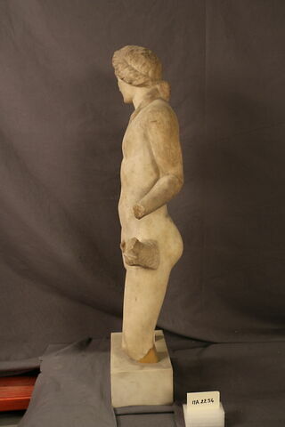 statuette, image 4/4