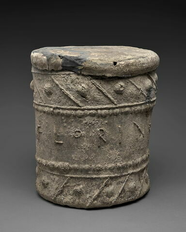 urne, image 5/8