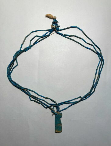 collier à 3 rangs ; perle tubulaire ; amulette, image 1/4