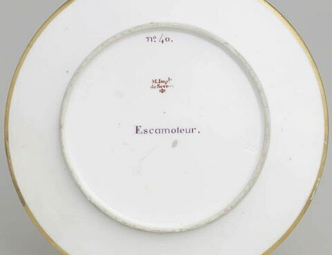 Assiette du Service Encyclopédique n° 40. Escamoteur, image 2/2