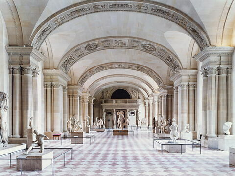 Musée du Louvre Paris X 2005 (salle des Caryatides), image 1/1