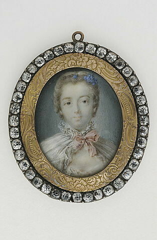 Jeune femme en costume négligé du temps de Louis XV