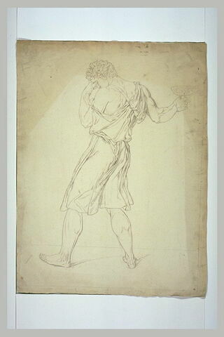 Homme debout, de profil à gauche, tenant une coupe : un disciple de Socrate, image 1/1