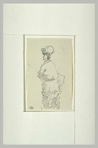 Femme, debout, coiffé d'un chapeau, image 1/1