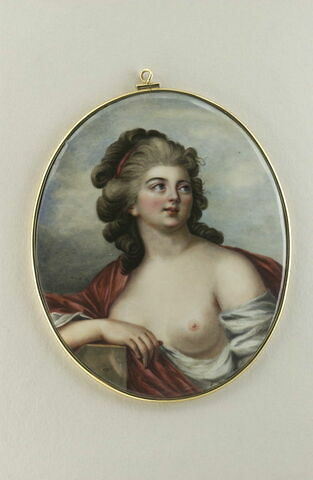 Portrait de jeune femme au sein nu, image 1/1