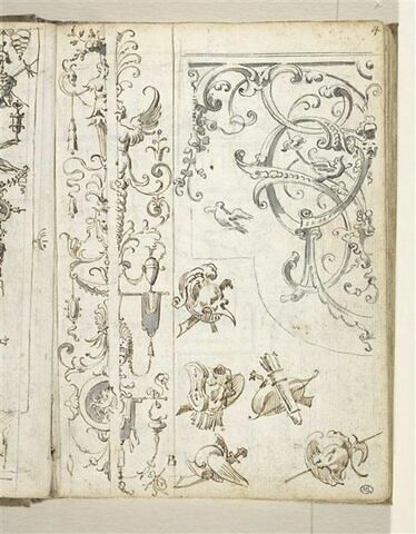 Décor d'arabesques, guirlandes et grotesques et cinq trophées avec arc, glaive et carquois