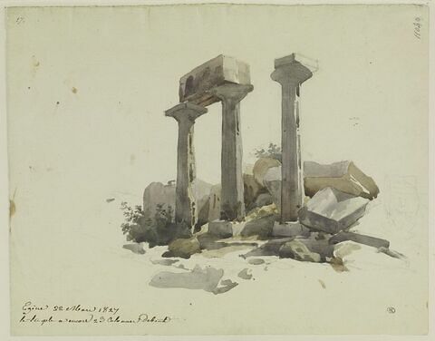 Ruines d'un temple dont trois colonnes se dressent debout, à Egine