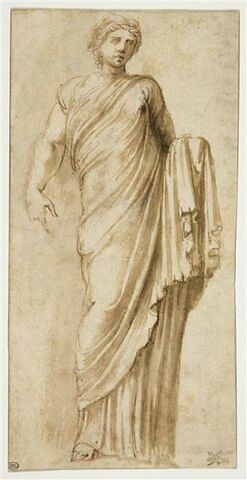 Femme debout, drapée : statue antique de Koré (?)