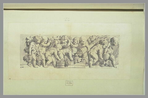 Frise de putti vendangeurs, d'après un bas-relief antique, image 1/1