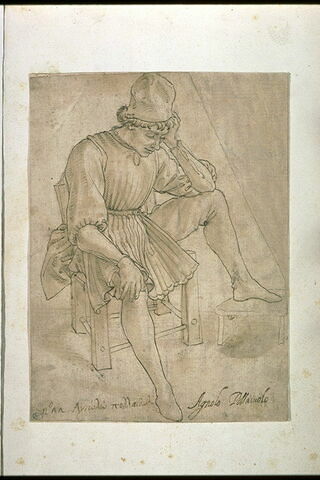 Jeune homme en chausses et pourpoint, coiffé d'un haut bonnet, assis de trois-quarts vers la droite, la tempe appuyée sur la main gauche et accoudé sur le genou gauche, image 4/6
