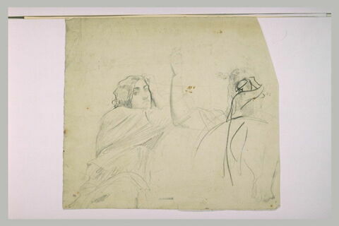 Femme assise, en buste, et femme de face, en buste, derrière un bouclier, image 2/2