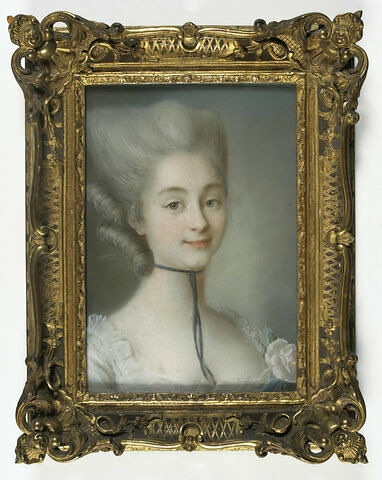 Portrait présumé de Mademoiselle Marie Perrine Etiennette Le Marquis, dite Mme de Villemomble (1737-1806), image 5/6