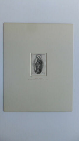 Vierge à l'Enfant sur un croissant de lune tournée à droite, image 3/3