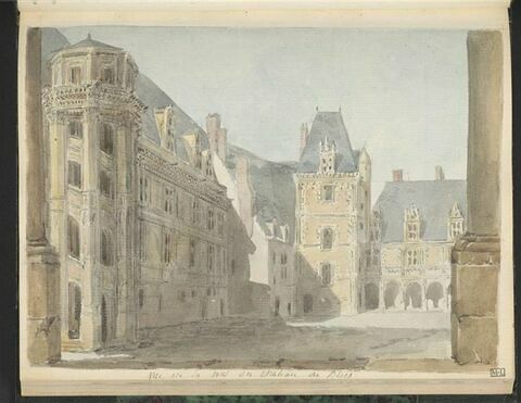 Vue de la cour du château de Blois, image 1/1