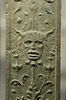 Pilastre décoré sur trois faces ornées d'arabesques, d'un panier de fruits de vases de fleurs, image 5/7