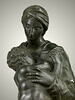 Groupe sculpté : la Vierge à l'enfant, image 2/7