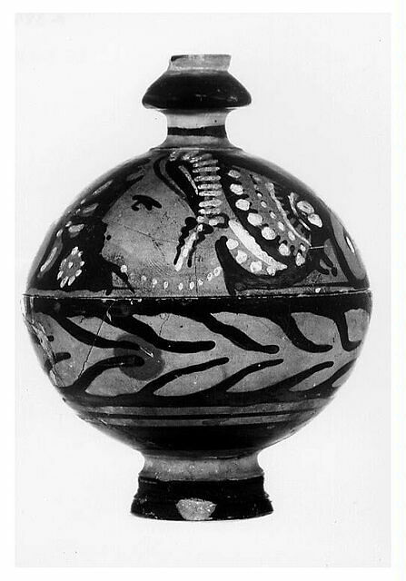 pyxis avec couvercle
