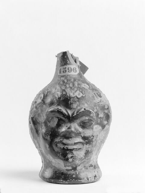 œnochoé ; vase plastique