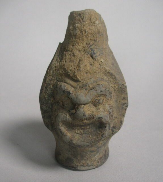 œnochoé ; vase plastique