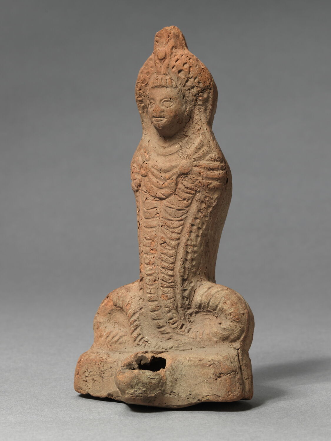 figurine d'Isis serpent ; lampe, époque romaine (attribution d'après style) (-30 - 395)