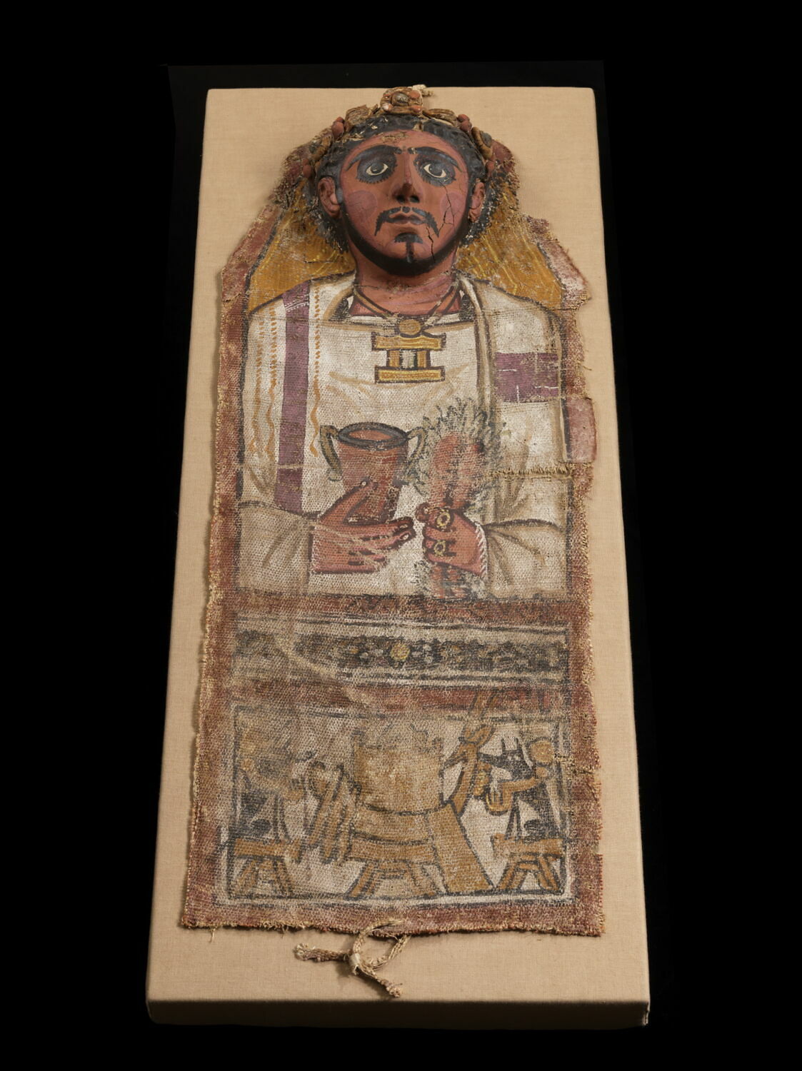masque-plastron, époque romaine (attribution d'après style) (250 - 299)